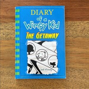Diary of a Wimpy Kid: The Getaway - Blue Cover